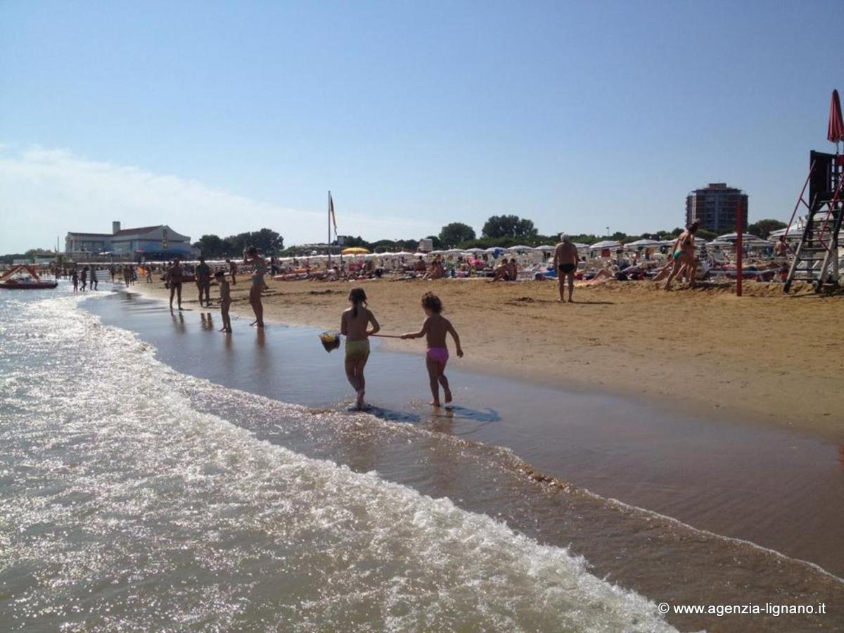 Апартаменты Lignano Sabbiadoro With Pool Экстерьер фото
